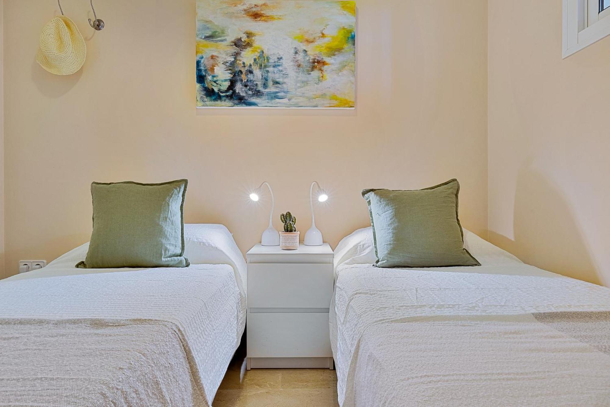 Oasis La Cala * La Cala De Mijas